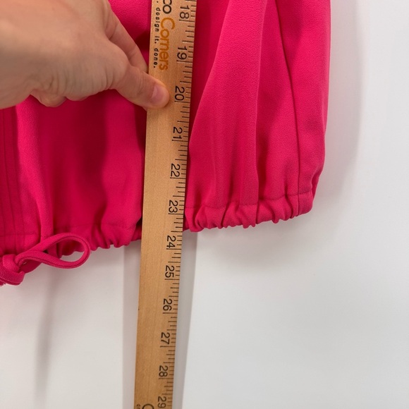 Trina Turk Pink Top Sleeveless Flap Pockets Cinched Medium - Picture 5 of 8